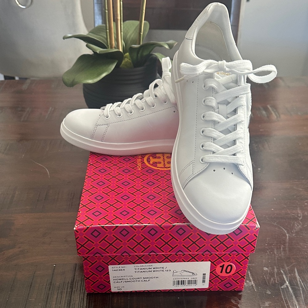 Tory Burch Classic White Lace-Up Sneakers